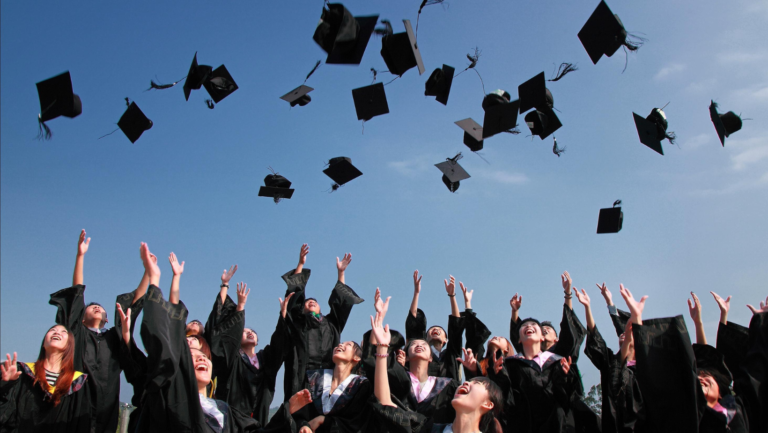 UPSC Scholarship – A Guide for Aspirants